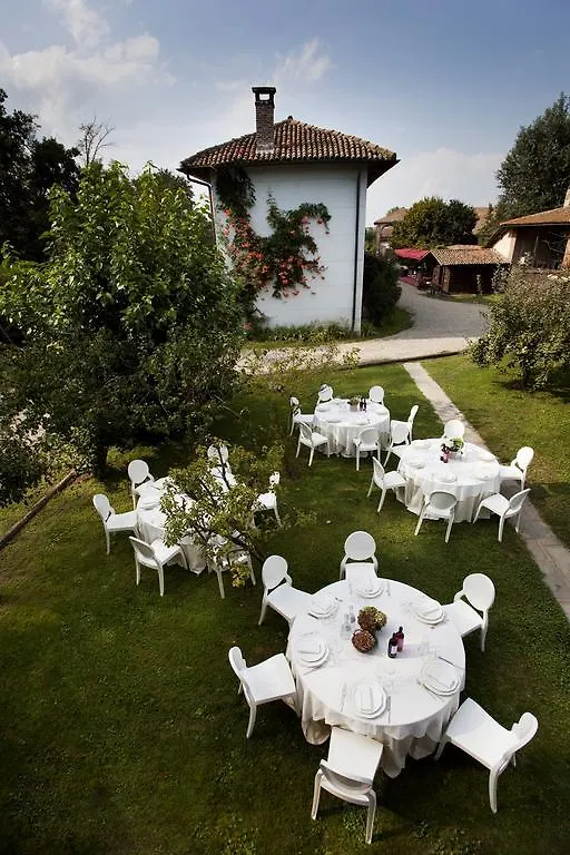 Agriturismo Cascina Caremma Besate Farm stay