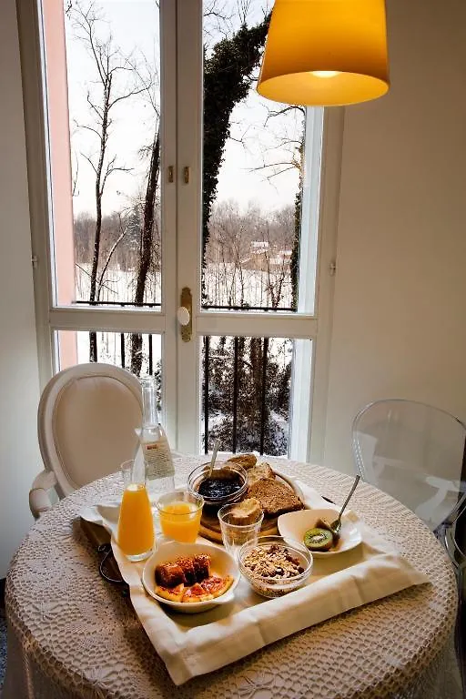 Farm stay Agriturismo Cascina Caremma Besate