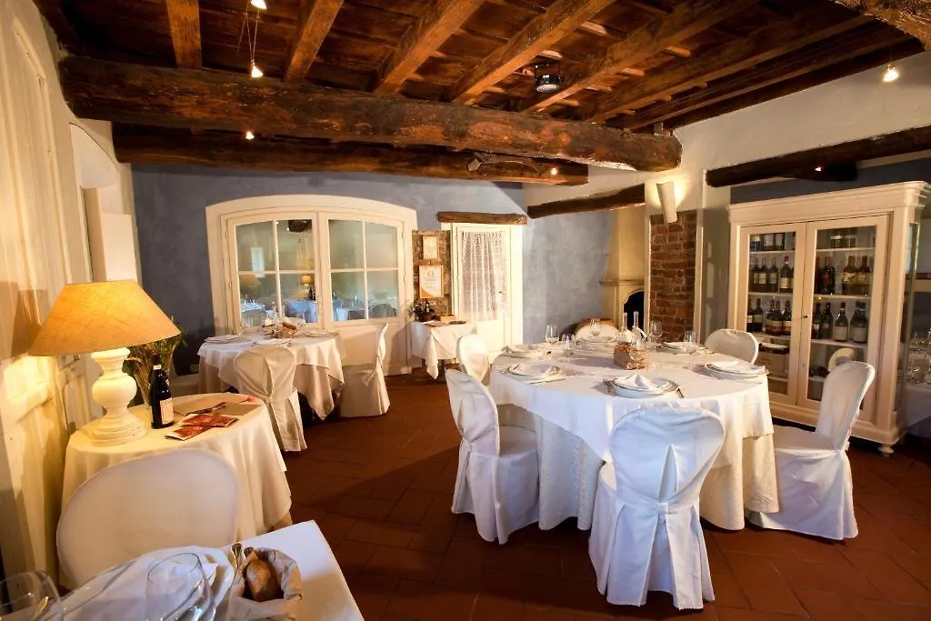 Agriturismo Cascina Caremma Besate 0*,  Italy